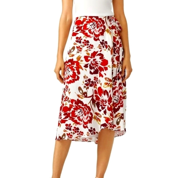 LOVERS AND FRIENDS Red Floral Printed Wrap Midi Skirt - Picture 1 of 14